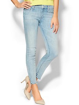 The Looker Ankle Fray Jeans - Just a little white lie